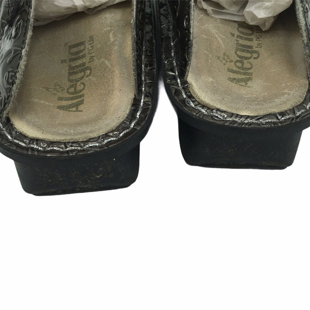 Alegria Original Embossed Comfort Slip On Clogs 36 - Picture 7 of 10